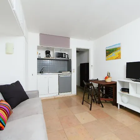 Appartement Le Marlyne 2.1 *